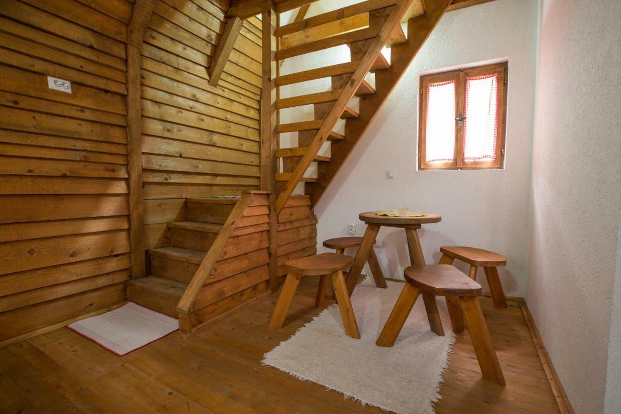 Etno Village Vojnik Savnik Exterior photo