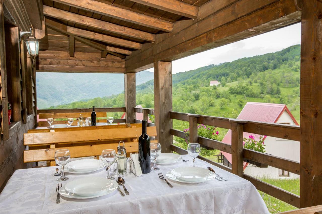Etno Village Vojnik Savnik Exterior photo