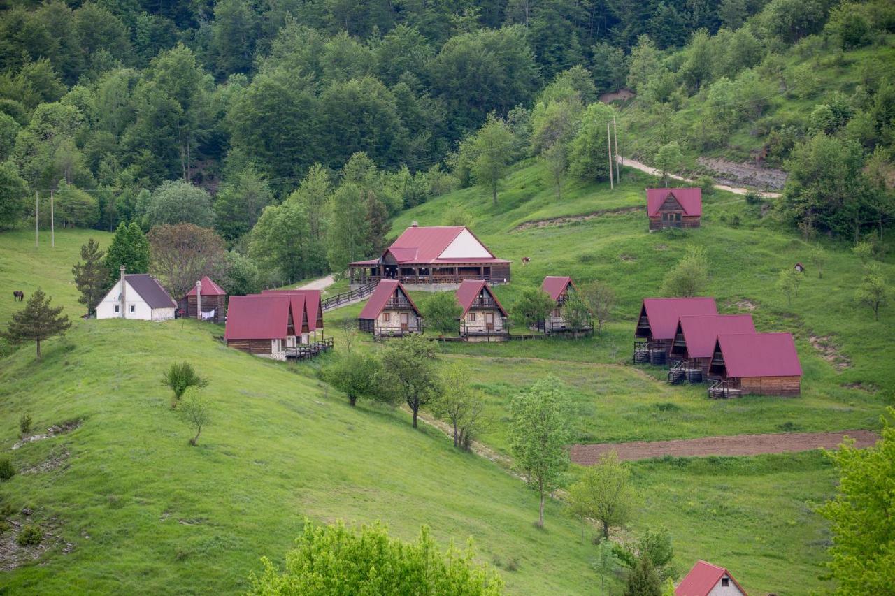 Etno Village Vojnik Savnik Exterior photo