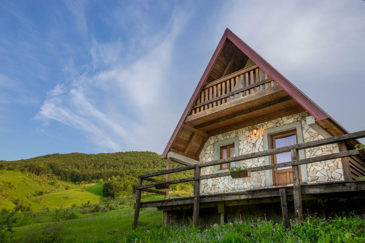 Etno Village Vojnik Savnik Exterior photo