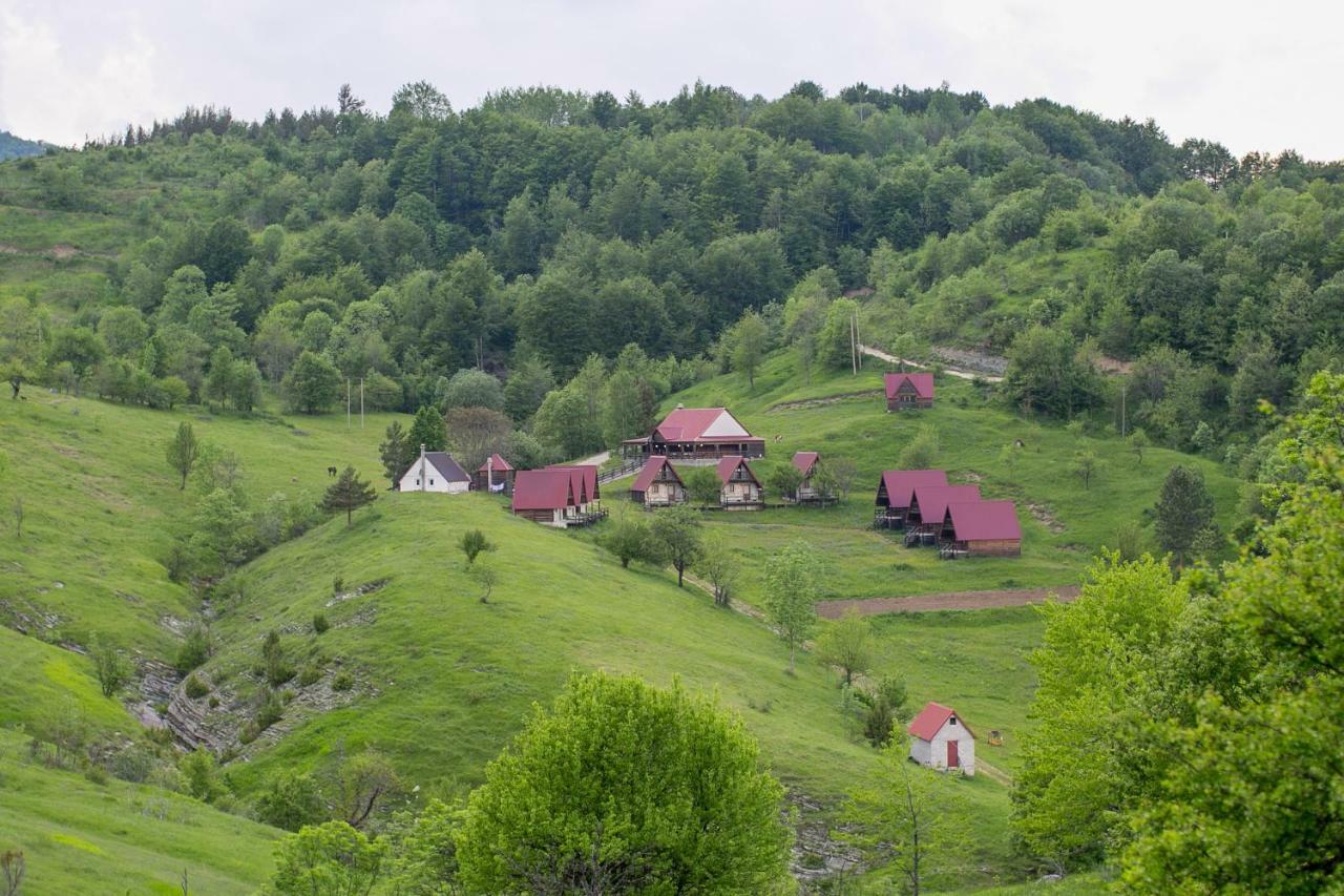 Etno Village Vojnik Savnik Exterior photo